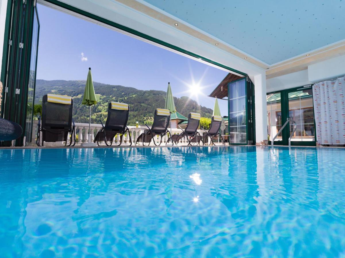 Aparthotel Gallahaus Zell am Ziller Exterior photo